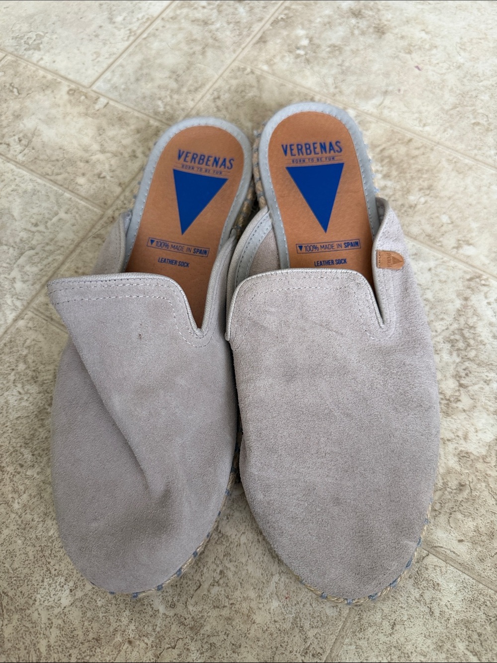 Verbenas Womenโs Suede Slip-On Mules in Light Gray